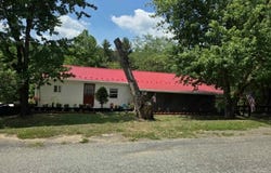 702 DOLLAR, BUNKER HILL, WV 25413