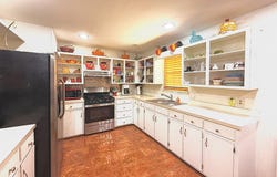 1617 S Plum St, Pecos, TX 79772
