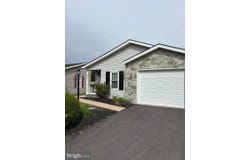 399 SPRING MEADOW CIRCLE, NEW HOPE, PA 18938