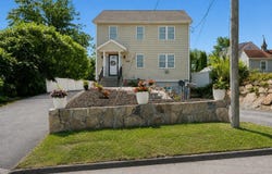 133 Apricot St, Worcester, MA 01603