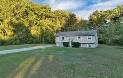 66 Plummer Road, Bedford, NH 03110