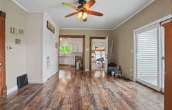 106 3rd Avenue E, Coggon, IA 52218