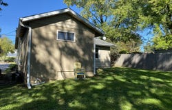 27641 W Bayview Drive, Ingleside, IL 60041