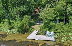 32 SHORELINE Drive, WARSAW, VA 22572