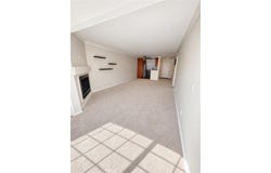 5500 Owensmouth, Woodland Hills, CA 91367