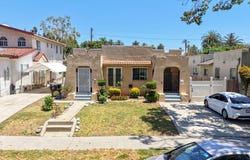 936 S Lucerne Blvd, Los Angeles, CA 90019