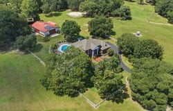 4084 FAIRHILL Way, Tallahassee, FL 32309