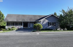 861 JODEE Ln, Brookings, OR 97415