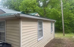 416 Sullivan St, Blackstone, VA 23824