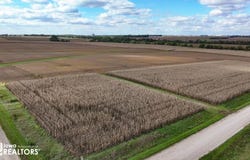 33603 J Ave, Beaman, IA 50609