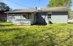 607 Arthur, Hugo, OK 74743