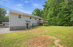 62 Royal Range Road, Sandown, NH 03873