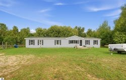 4358 Witmere US-131, S, Charlevoix, MI 49720