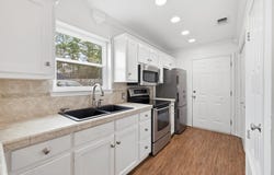 3075 E Lake Drive, Gladewater, TX 75647