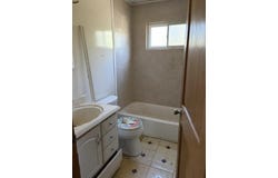 6109 S Ivanhoe Avenue, Ypsilanti, MI 48197