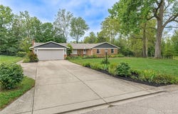 950 Pheasant Run Drive, Washington Twp, OH 45458