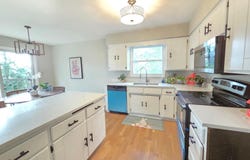 4174 Oakcrest Drive, Vadnais Heights, MN 55127