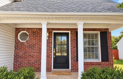 4631 Shenandoah Dr, Louisville, KY 40241
