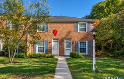 57 Williamsburg Drive, Springfield, MA 01108