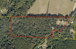 423 E Tedder Road, DeFuniak Springs, FL 32433