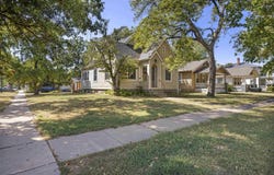 322 S Ash St, McPherson, KS 67460