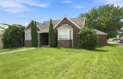 114 Jefferson Dr, Lower Burrell, PA 15068