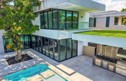 125 SW 29th Rd, Miami, FL 33129