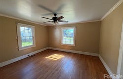 907 South Street, Gastonia, NC 28052
