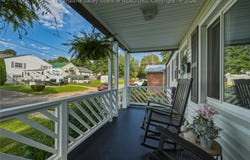 2833 Madison Avenue, St Albans, WV 25177