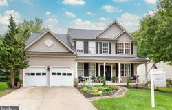 729 RUSTLING LEAF Court, SYKESVILLE, MD 21784