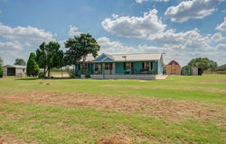 12758 FM 1346, St Hedwig, TX 78152