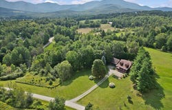 77 Eacker Drive, Cambridge, VT 05464