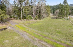 522 Jackadel Lane, Cave Junction, OR 97523