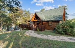 29209 Station Lane, Eagle Rock, MO 65641