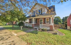 1030 Windsor Ave SW, Roanoke, VA 24015