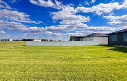 Lindsay, NE 68644