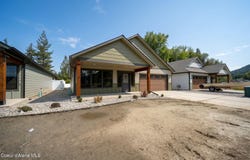 1165 Jersey St, Sandpoint, ID 83864