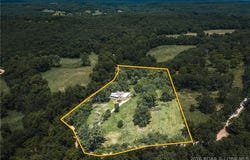 3995 Coffey Hollow Road, Macks Creek, MO 65786