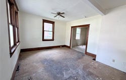 1204 8th Street, Highland, IL 62249