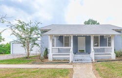 9822 Main Street, Goodman, MS 39079