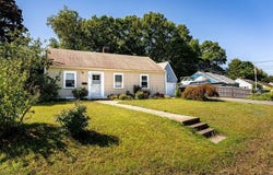 201 Stoughton St, Stoughton, MA 02072