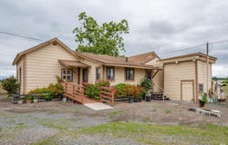 5820 Hall Road, Santa Rosa, CA 95401