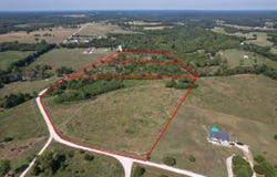9008 N Bell Valley Lane, Willard, MO 65781