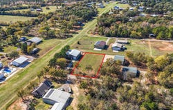 11612 Kitty Hawk Dr, Frankston, TX 75763