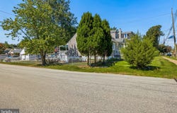 56 S FELLOWSHIP Road, MAPLE SHADE, NJ 08052