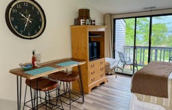5600 Creeks Crossing, Williamsburg, MI 49690