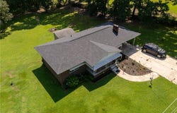 1124 Camelot Forest, Belton, SC 29627
