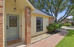 747 Monique, Cedar Hill, TX 75104