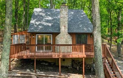 192 Bellingham Drive, Bushkill, PA 18324