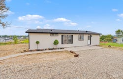 10563 Edgeway Dr, Middleton, ID 83644